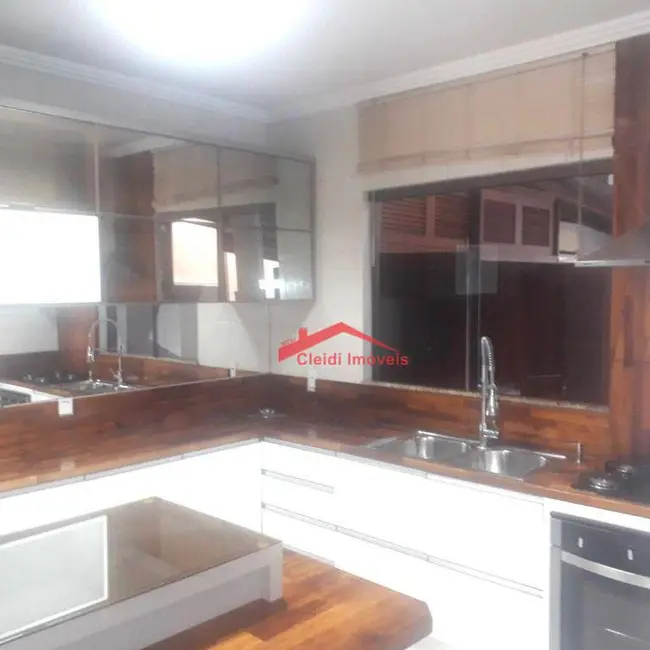 Foto 2 de Sobrado com 3 quartos à venda, 123m2 em Vila Nova, Joinville - SC