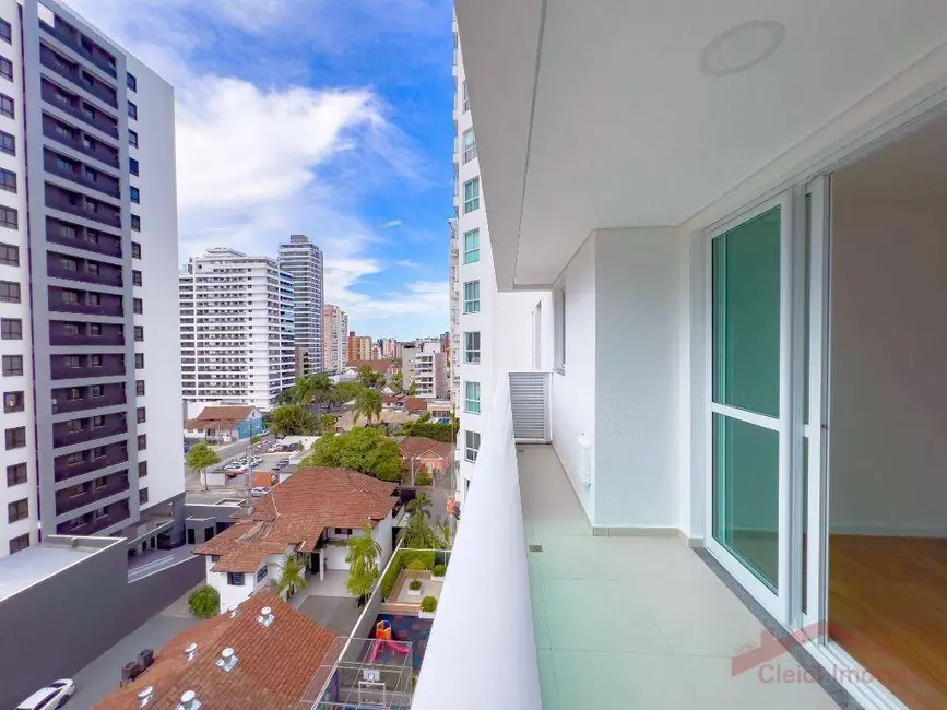 Foto 9 de Apartamento com 2 quartos à venda, 92m2 em Centro, Joinville - SC