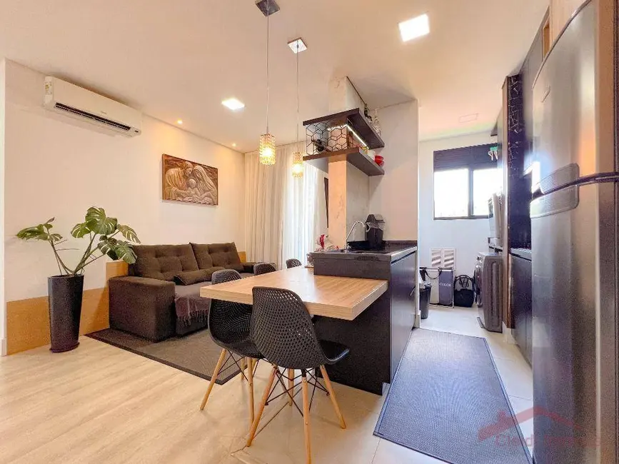 Apartamento com 2 quartos à venda, 92m2 em Anita Garibaldi, Joinville - SC - imagem 3 Foto 3 de Apartamento com 2 quartos à venda, 92m2 em Anita Garibaldi, Joinville - SC