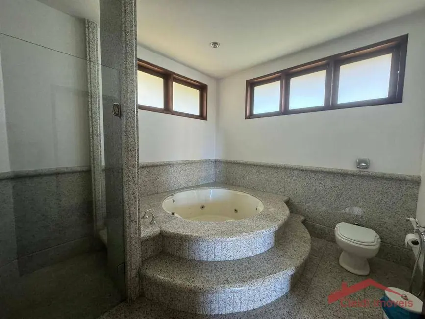 Foto 6 de Casa com 3 quartos para alugar, 900m2 em América, Joinville - SC