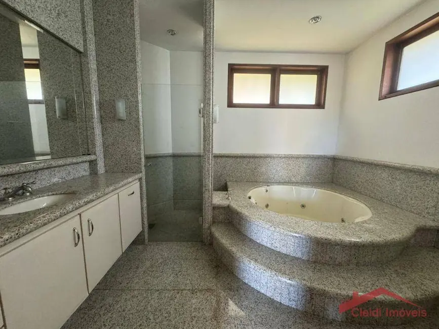 Foto 5 de Casa com 3 quartos para alugar, 900m2 em América, Joinville - SC