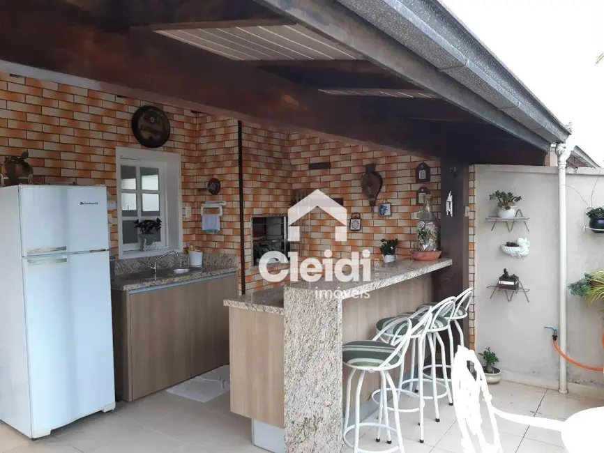 Foto 5 de Cobertura com 2 quartos à venda, 302m2 em América, Joinville - SC