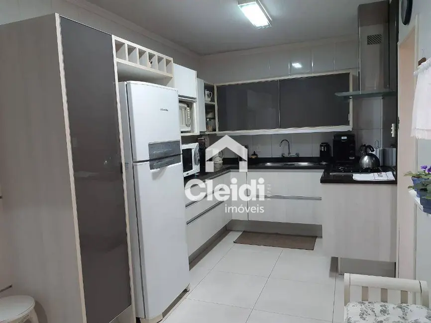 Foto 7 de Cobertura com 2 quartos à venda, 302m2 em América, Joinville - SC