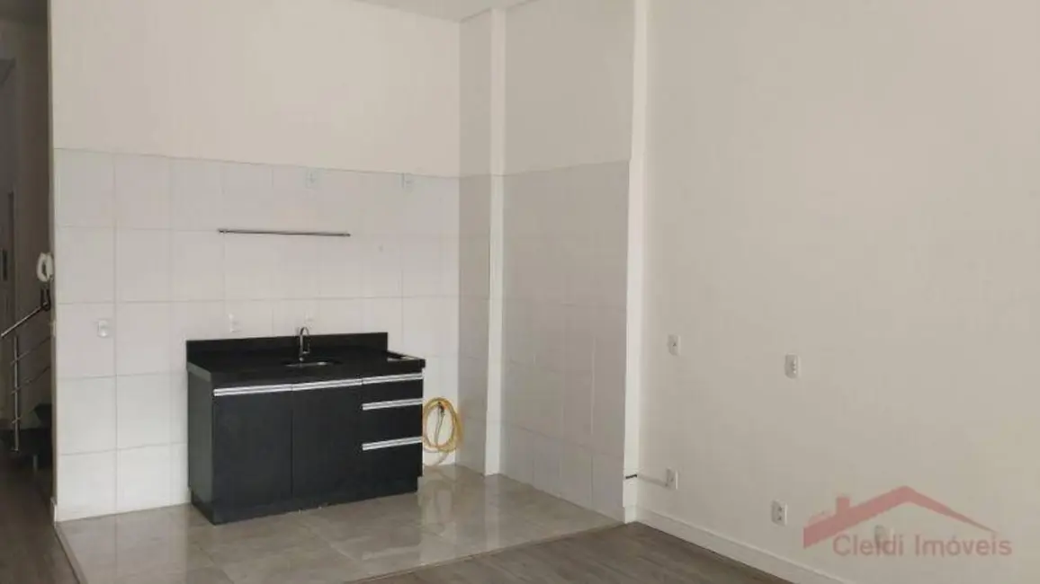 Foto 6 de Apartamento com 1 quarto à venda, 100m2 em Atiradores, Joinville - SC