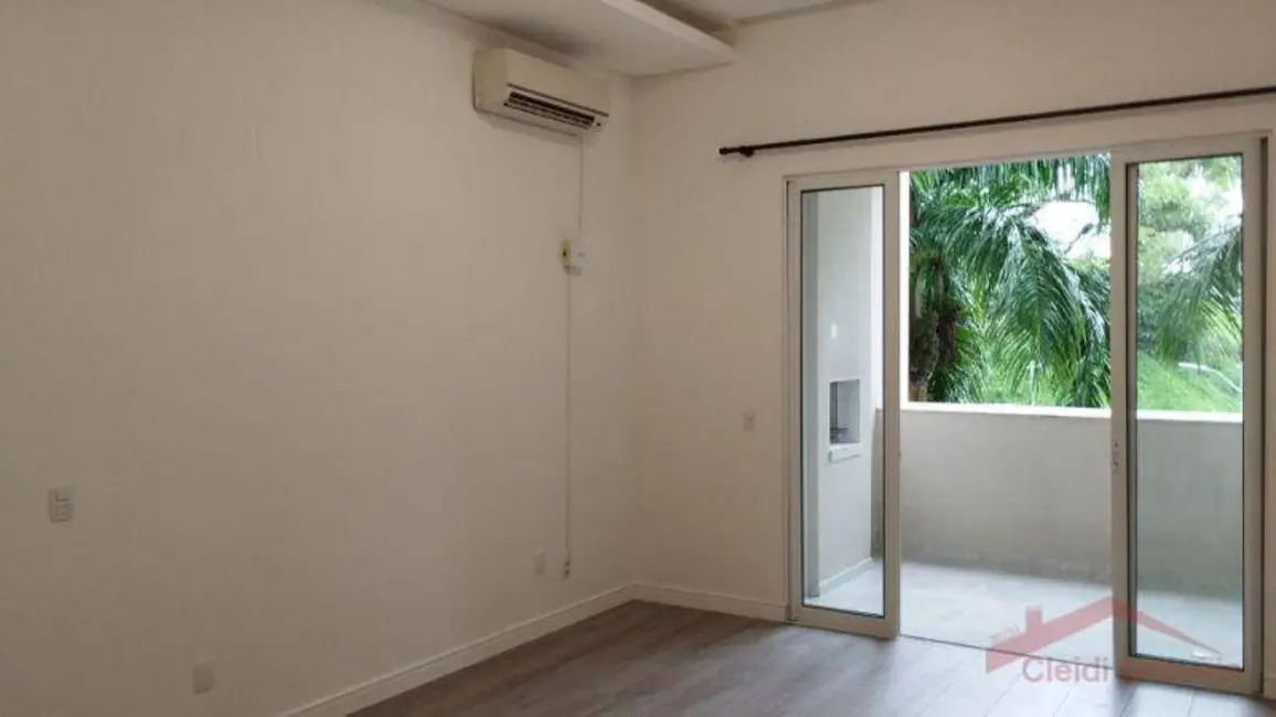 Foto 9 de Apartamento com 1 quarto à venda, 100m2 em Atiradores, Joinville - SC