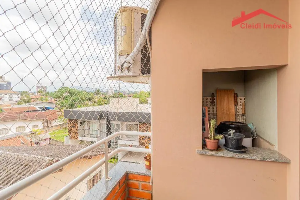 Foto 7 de Apartamento com 2 quartos à venda, 75m2 em Santo Antônio, Joinville - SC