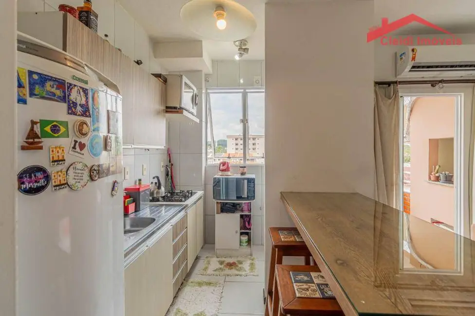 Foto 3 de Apartamento com 2 quartos à venda, 75m2 em Santo Antônio, Joinville - SC