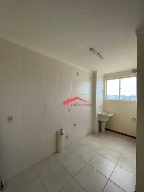 Foto 5 de Apartamento com 2 quartos à venda e para alugar, 50m2 em Floresta, Joinville - SC