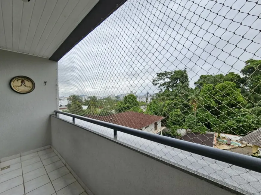 Foto 6 de Apartamento com 3 quartos para alugar, 109m2 em Iririú, Joinville - SC