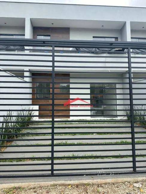 Foto 1 de Sobrado com 2 quartos à venda, 59m2 em Jardim Sofia, Joinville - SC