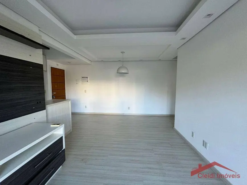 Apartamento com 3 quartos para alugar, 103m2 em Anita Garibaldi, Joinville - SC - imagem 4 Foto 4 de Apartamento com 3 quartos para alugar, 103m2 em Anita Garibaldi, Joinville - SC
