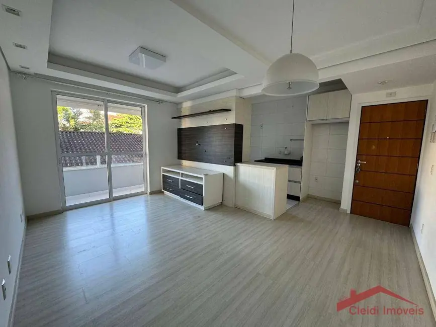 Apartamento com 3 quartos para alugar, 103m2 em Anita Garibaldi, Joinville - SC - imagem 2 Foto 2 de Apartamento com 3 quartos para alugar, 103m2 em Anita Garibaldi, Joinville - SC