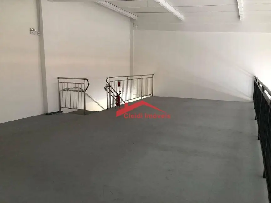 Loja para alugar, 180m2 em Saguaçu, Joinville - SC - imagem 9 Foto 9 de Loja para alugar, 180m2 em Saguaçu, Joinville - SC