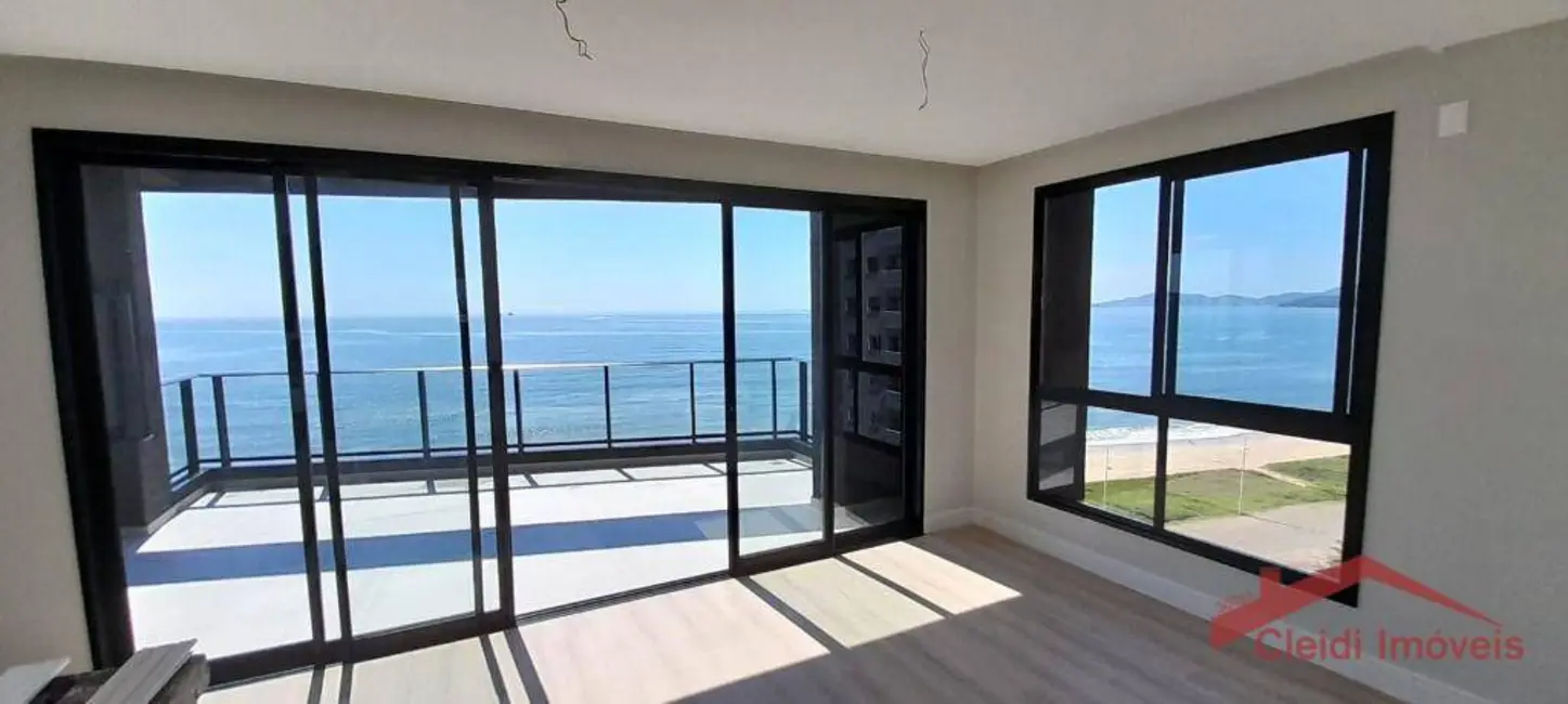 Foto 4 de Cobertura com 3 quartos à venda, 221m2 em Balneario Picarras - SC