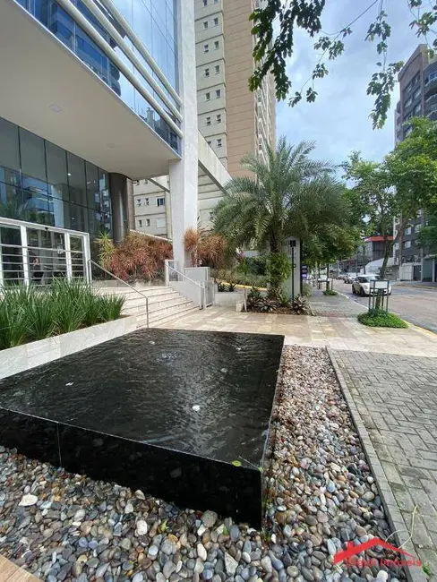 Foto 1 de Sala Comercial para alugar, 62m2 em América, Joinville - SC