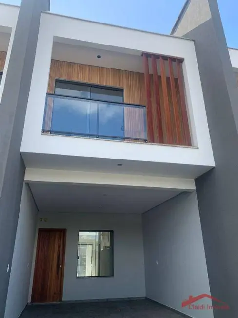 Foto 1 de Casa com 3 quartos à venda em Costa e Silva, Joinville - SC