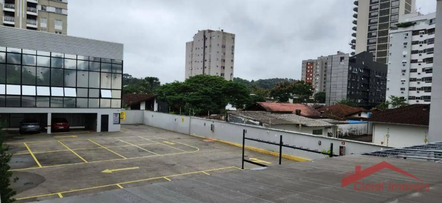 Foto 2 de Loja para alugar, 99m2 em Glória, Joinville - SC