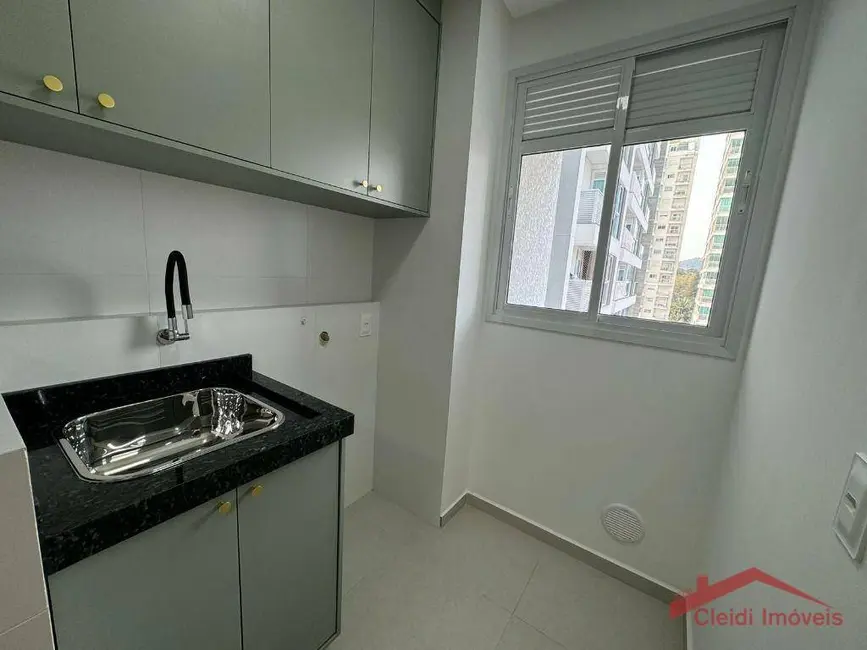 Foto 4 de Apartamento com 2 quartos para alugar, 92m2 em Centro, Joinville - SC