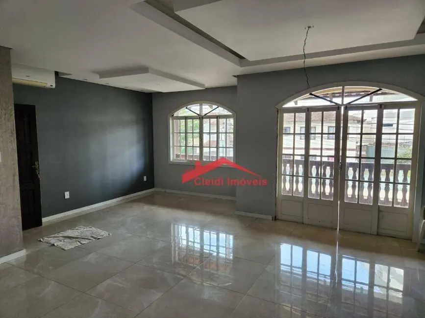Foto 4 de Apartamento com 4 quartos para alugar, 1063m2 em Santo Antônio, Joinville - SC