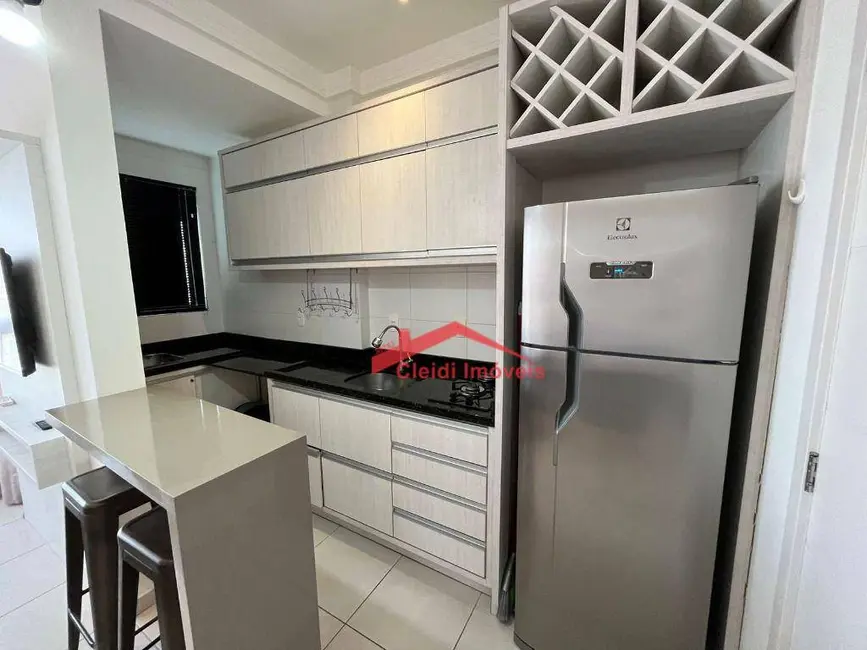 Foto 7 de Apartamento com 1 quarto à venda, 47m2 em Bucarein, Joinville - SC