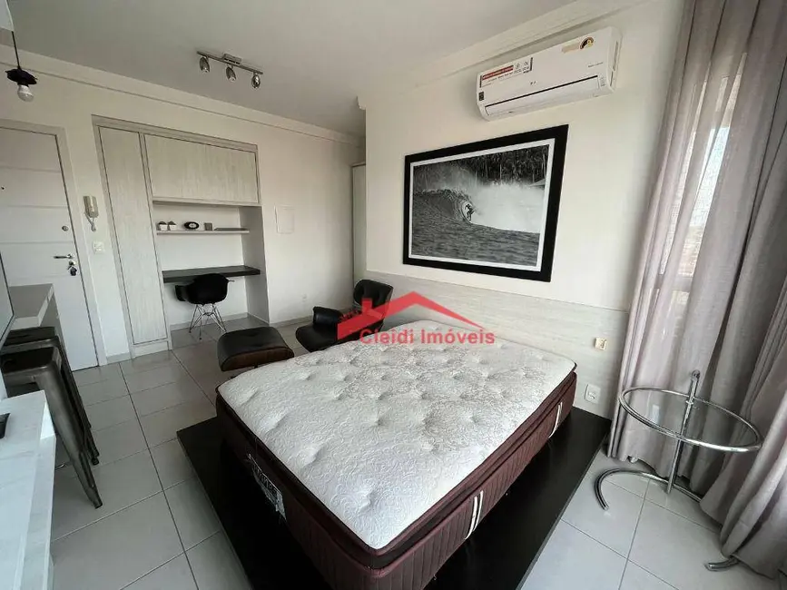 Foto 2 de Apartamento com 1 quarto à venda, 47m2 em Bucarein, Joinville - SC