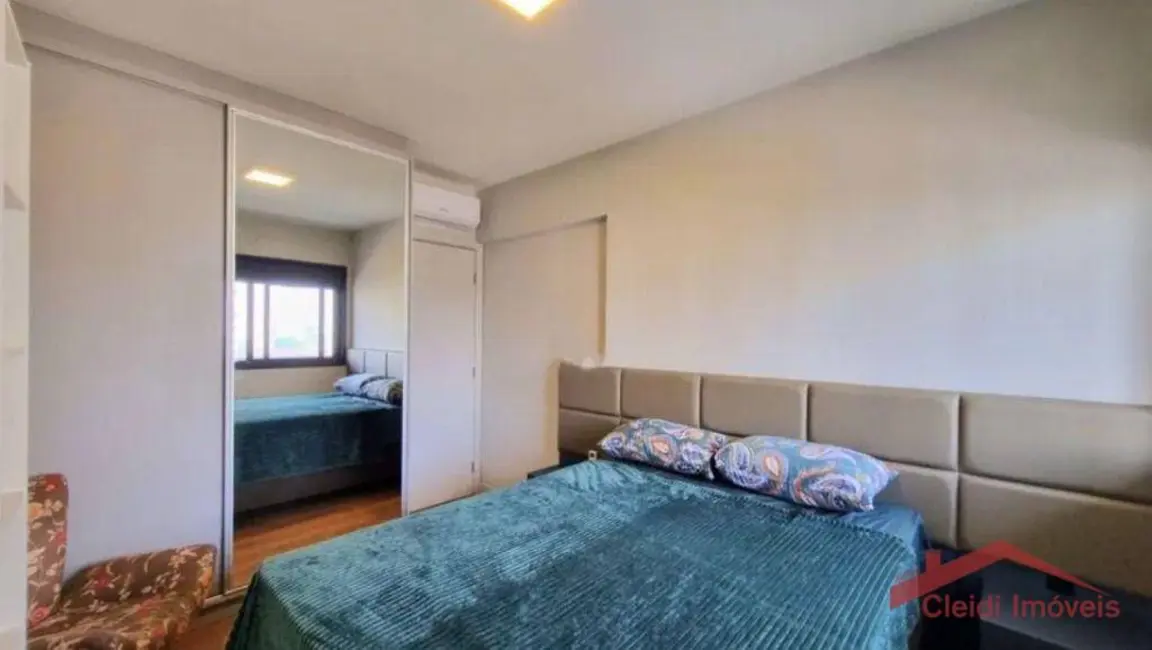 Foto 9 de Apartamento com 1 quarto para alugar, 54m2 em Centro, Joinville - SC