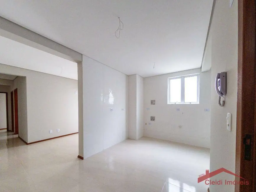 Foto 1 de Apartamento com 2 quartos à venda, 66m2 em Costa e Silva, Joinville - SC