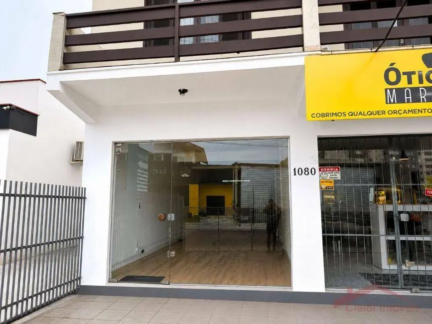 Foto 2 de Loja para alugar, 70m2 em Saguaçu, Joinville - SC