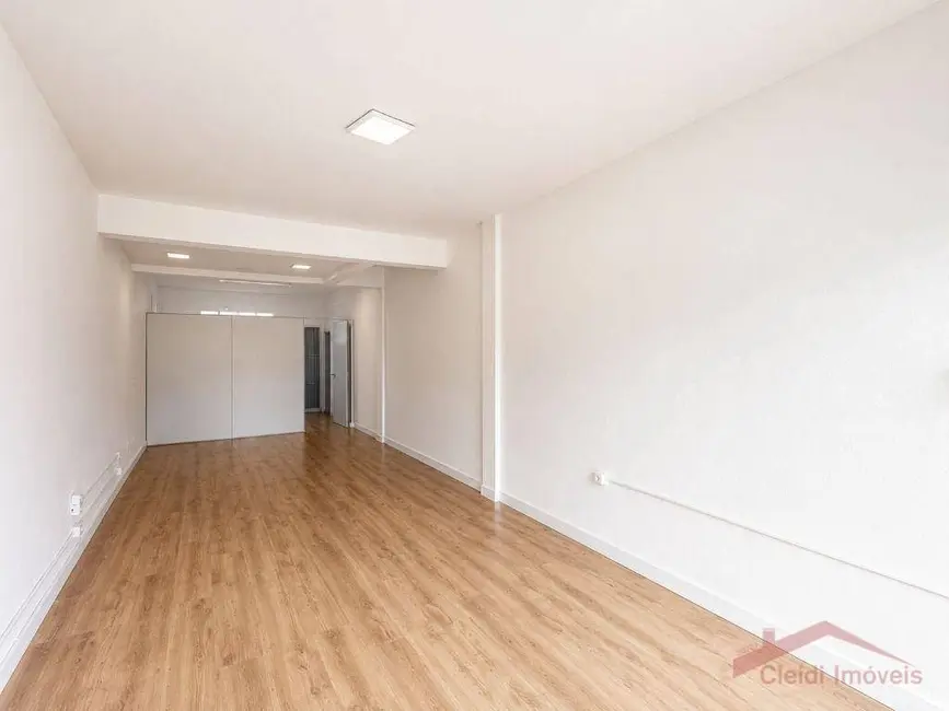 Foto 4 de Loja para alugar, 70m2 em Saguaçu, Joinville - SC