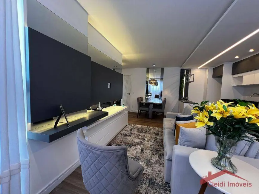 Foto 8 de Apartamento com 1 quarto à venda, 60m2 em Anita Garibaldi, Joinville - SC