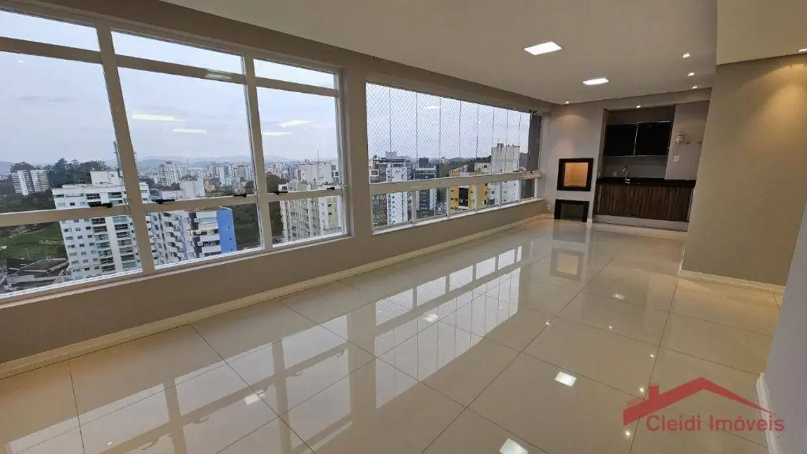 Foto 8 de Apartamento com 4 quartos à venda, 371m2 em Atiradores, Joinville - SC