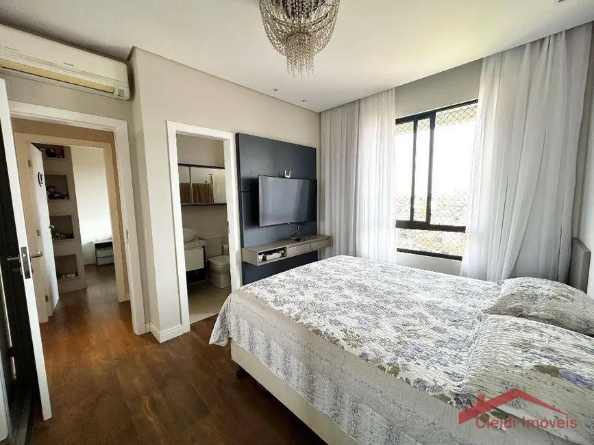 Foto 5 de Apartamento com 3 quartos à venda, 134m2 em Iririú, Joinville - SC