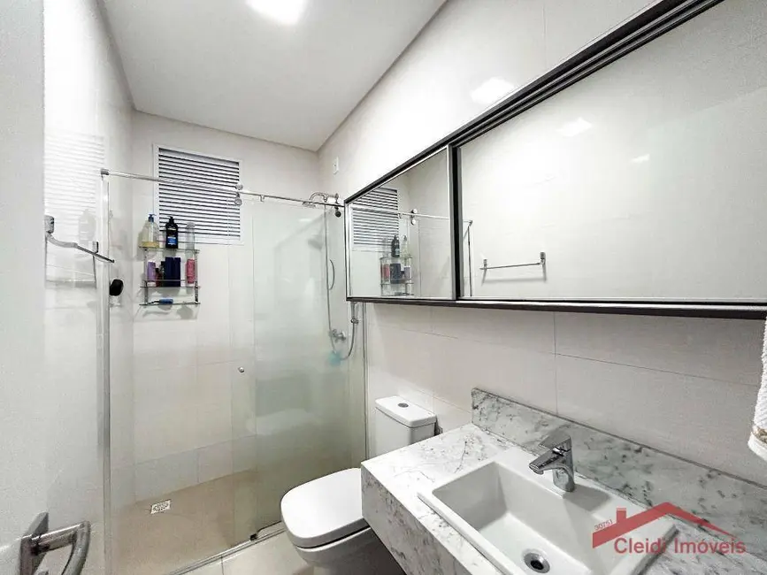 Foto 6 de Apartamento com 3 quartos à venda, 134m2 em Iririú, Joinville - SC