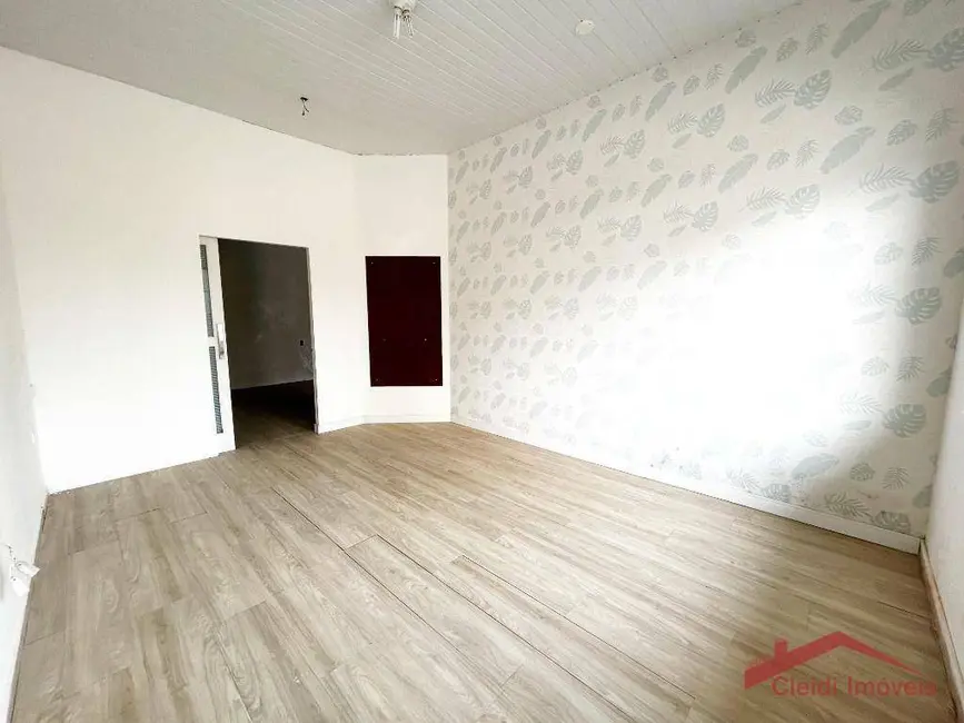 Loja para alugar, 80m2 em Bucarein, Joinville - SC - imagem 9 Foto 9 de Loja para alugar, 80m2 em Bucarein, Joinville - SC