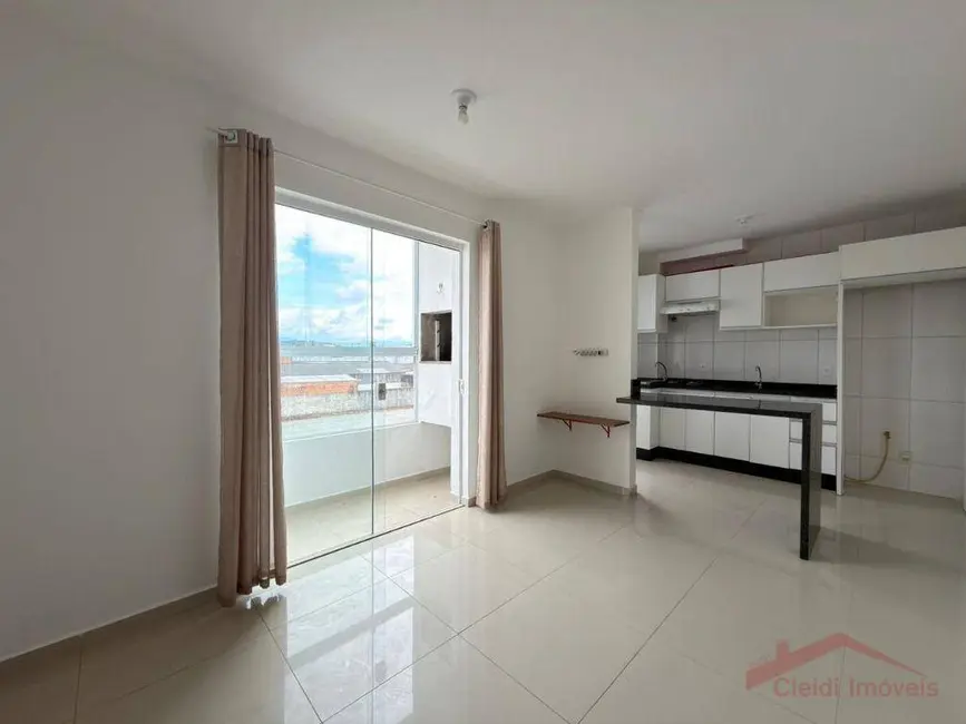 Foto 4 de Apartamento com 1 quarto para alugar, 49m2 em Floresta, Joinville - SC