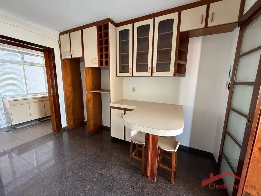 Foto 8 de Apartamento com 3 quartos para alugar, 135m2 em Anita Garibaldi, Joinville - SC