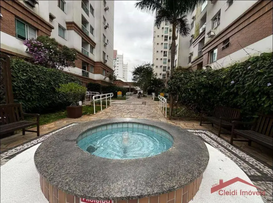 Foto 9 de Apartamento com 2 quartos para alugar, 91m2 em Anita Garibaldi, Joinville - SC
