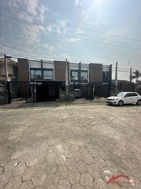 Foto 3 de Casa com 3 quartos à venda, 91m2 em Iririú, Joinville - SC