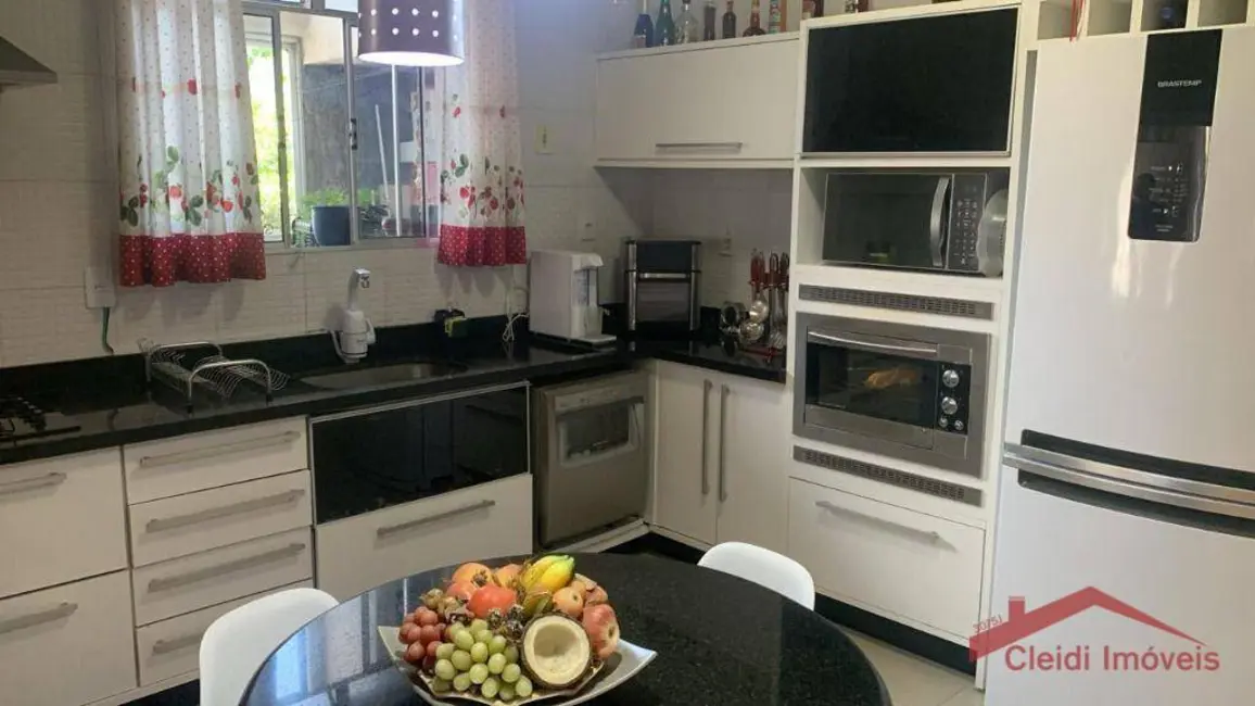 Foto 7 de Casa com 2 quartos à venda, 222m2 em Bucarein, Joinville - SC