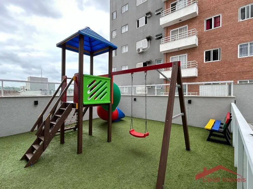 Foto 4 de Cobertura com 4 quartos à venda, 278m2 em Anita Garibaldi, Joinville - SC