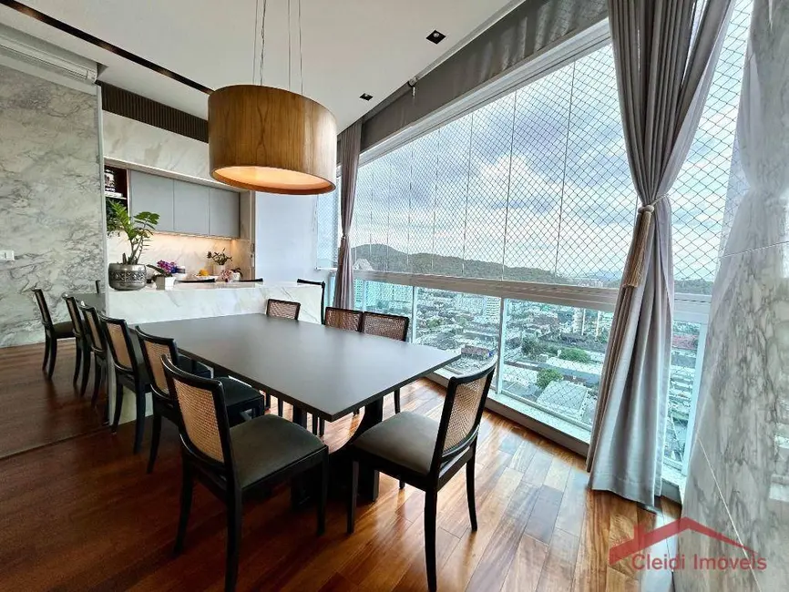 Foto 7 de Cobertura com 4 quartos à venda, 278m2 em Anita Garibaldi, Joinville - SC