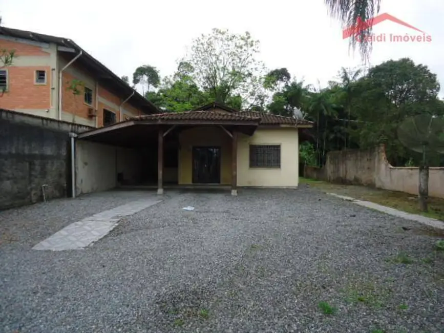 Foto 1 de Casa com 3 quartos à venda, 480m2 em Costa e Silva, Joinville - SC