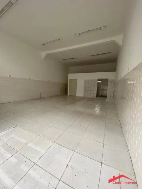 Foto 2 de Loja para alugar, 70m2 em Glória, Joinville - SC