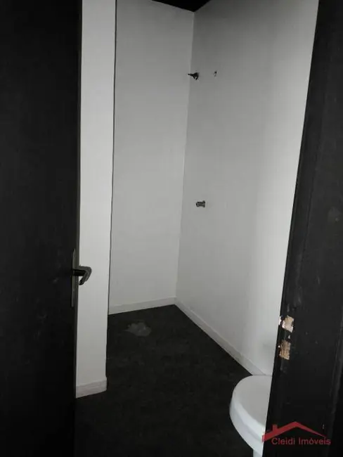 Loja para alugar, 90m2 em Centro, Joinville - SC - imagem 8 Foto 8 de Loja para alugar, 90m2 em Centro, Joinville - SC