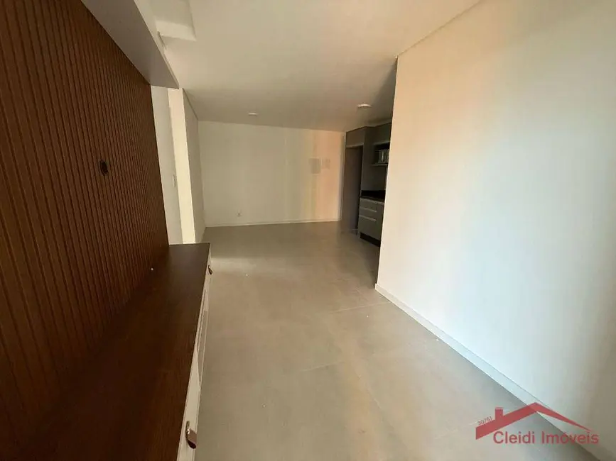 Apartamento com 2 quartos à venda, 88m2 em Anita Garibaldi, Joinville - SC - imagem 8 Foto 8 de Apartamento com 2 quartos à venda, 88m2 em Anita Garibaldi, Joinville - SC
