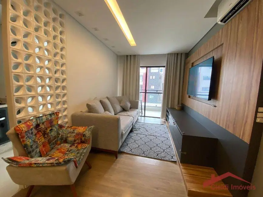 Foto 3 de Apartamento com 2 quartos à venda, 111m2 em Bom Retiro, Joinville - SC