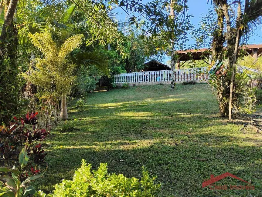Casa com 2 quartos para alugar, 800m2 em Araquari - SC - imagem 7 Foto 7 de Casa com 2 quartos para alugar, 800m2 em Araquari - SC