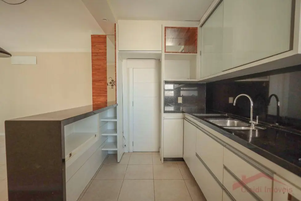 Foto 7 de Apartamento com 3 quartos à venda e para alugar, 163m2 em Atiradores, Joinville - SC