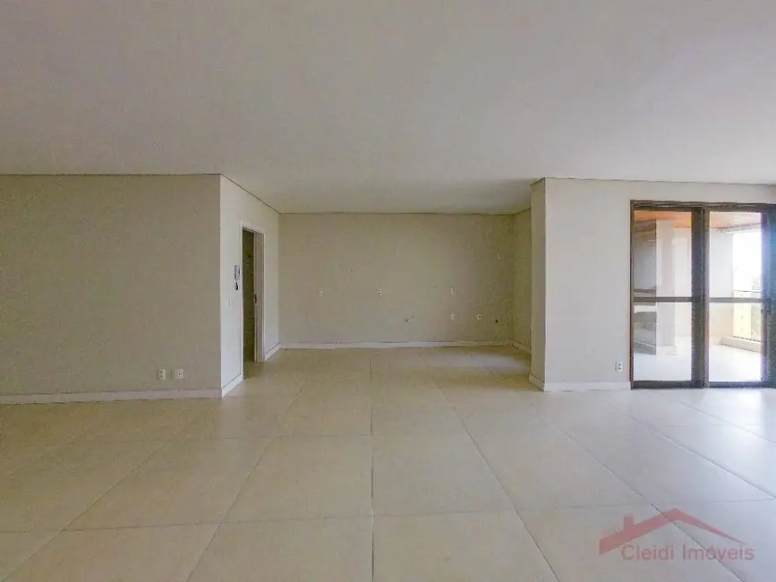 Foto 4 de Apartamento com 3 quartos à venda, 315m2 em Atiradores, Joinville - SC