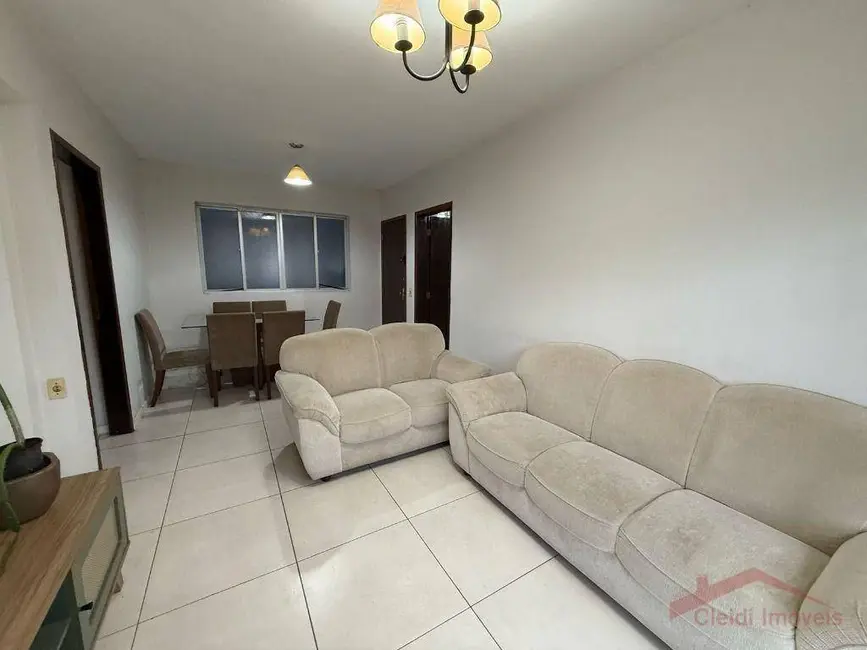 Foto 4 de Apartamento com 3 quartos para alugar, 107m2 em Anita Garibaldi, Joinville - SC